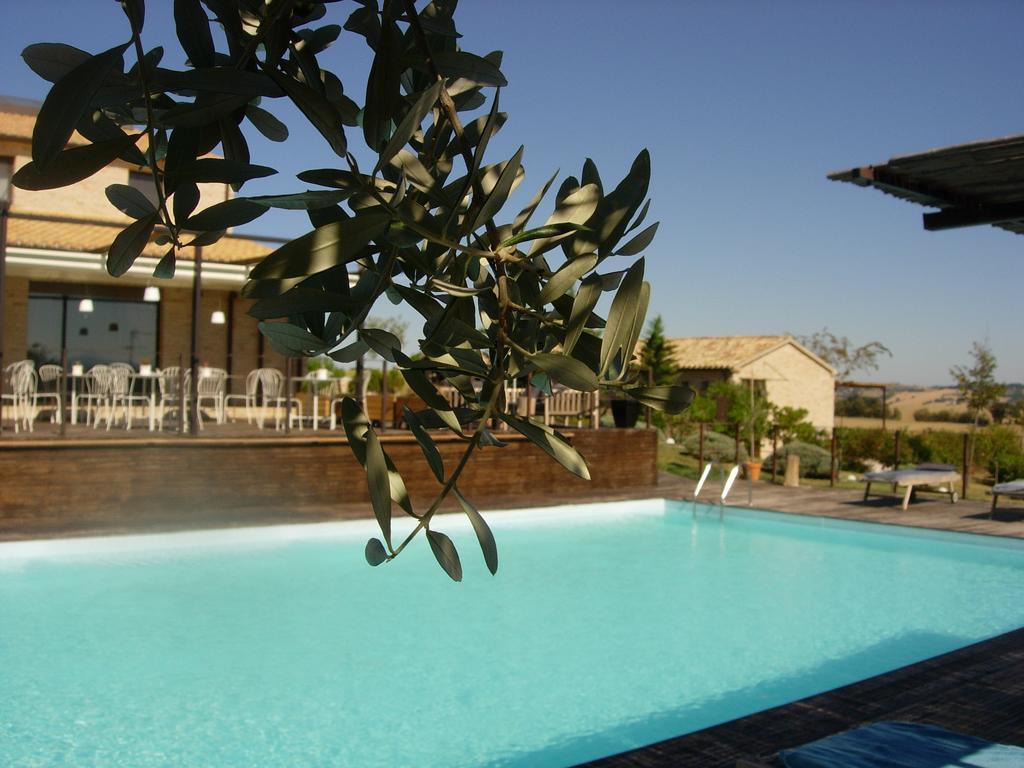 Гостьовий будинок Solea Relais Di Charme- Adults Only Trecastelli Екстер'єр фото