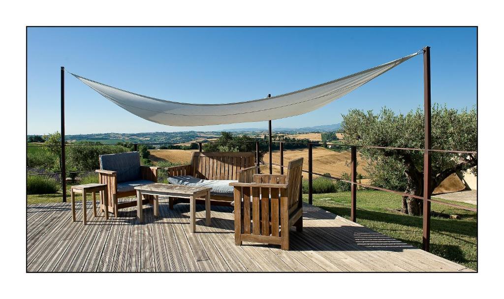 Гостьовий будинок Solea Relais Di Charme- Adults Only Trecastelli Екстер'єр фото